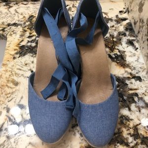 Old navy denim espadrilles